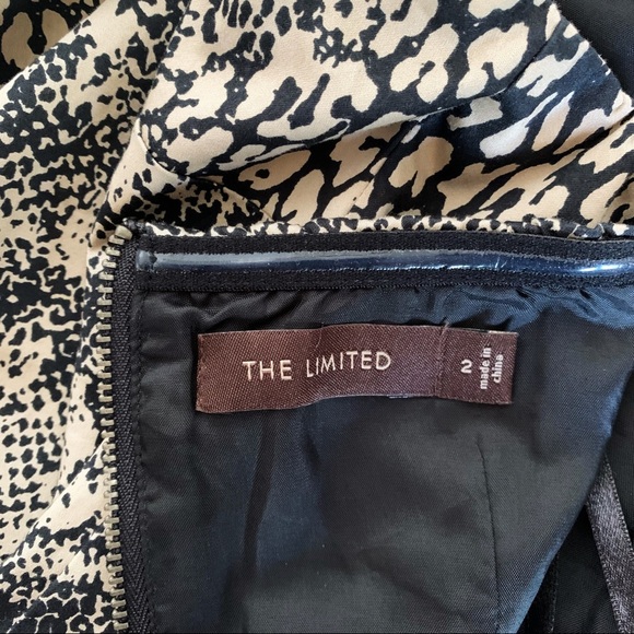 The limited faux snake skin strapless dress size 2 - Picture 6 of 6